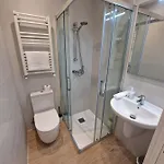 Beach Break Guesthouse - Self Check-In San Sebastian