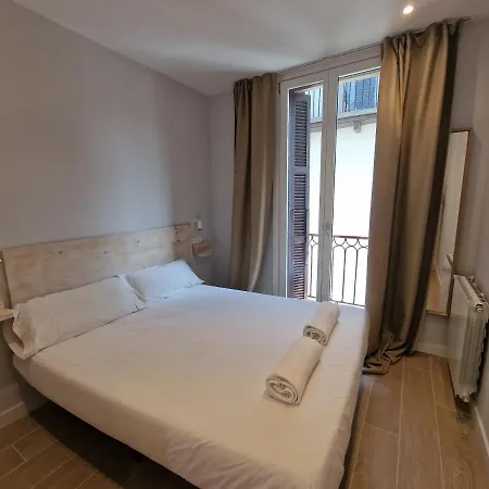 Break Гостьовий будинок Сан-Себастьян