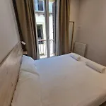 Beach Break Guesthouse - Self Check-In 3* San Sebastián